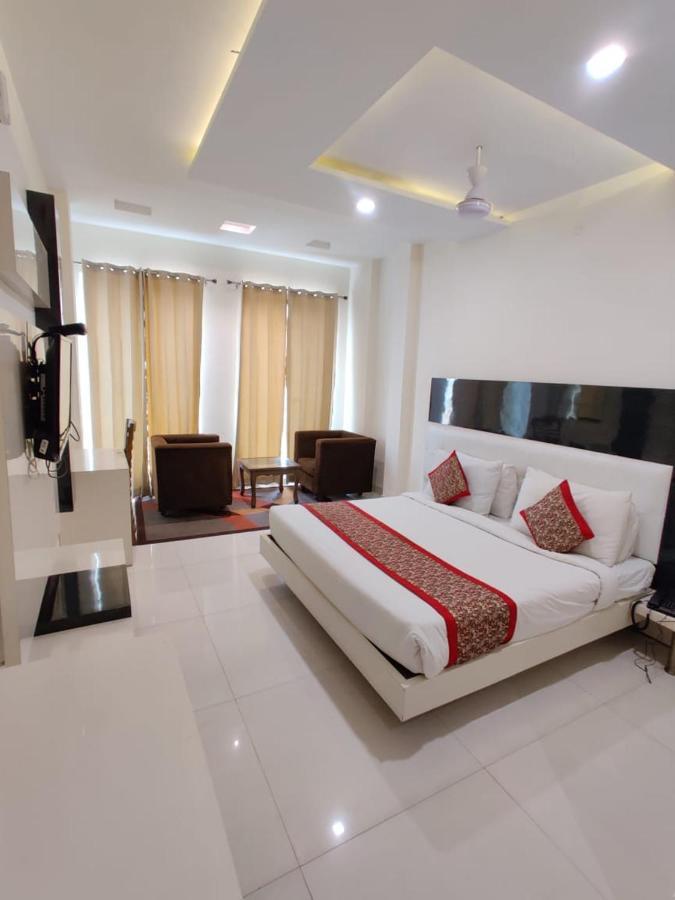 Hotel Super Collection O Amritsar Near Railway Station Exterior foto
