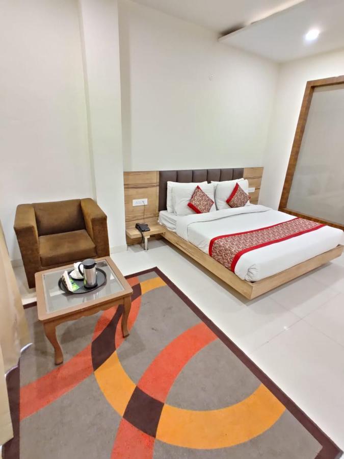 Hotel Super Collection O Amritsar Near Railway Station Exterior foto