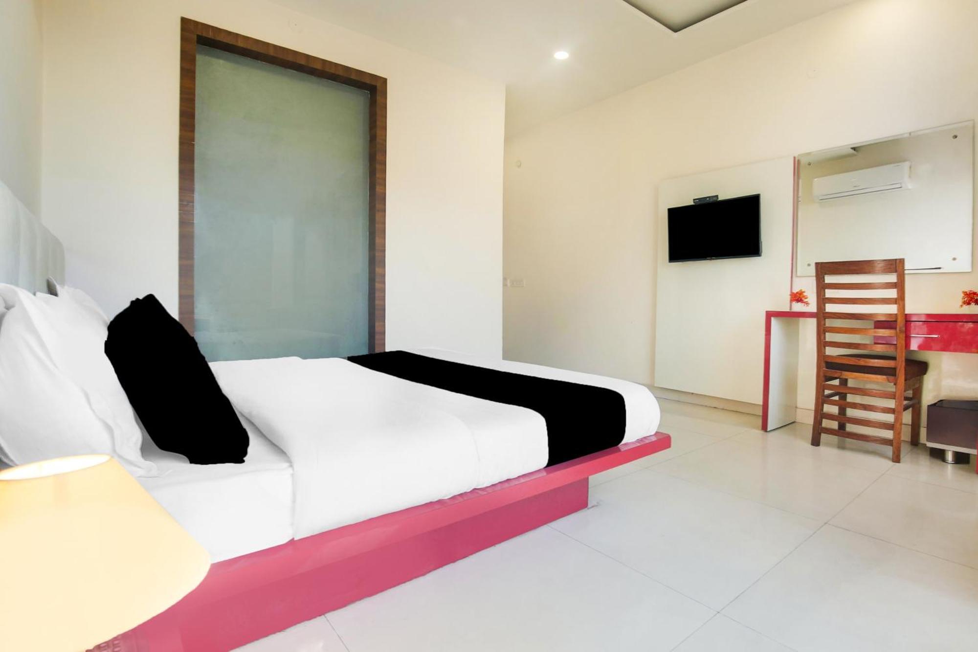 Hotel Super Collection O Amritsar Near Railway Station Exterior foto