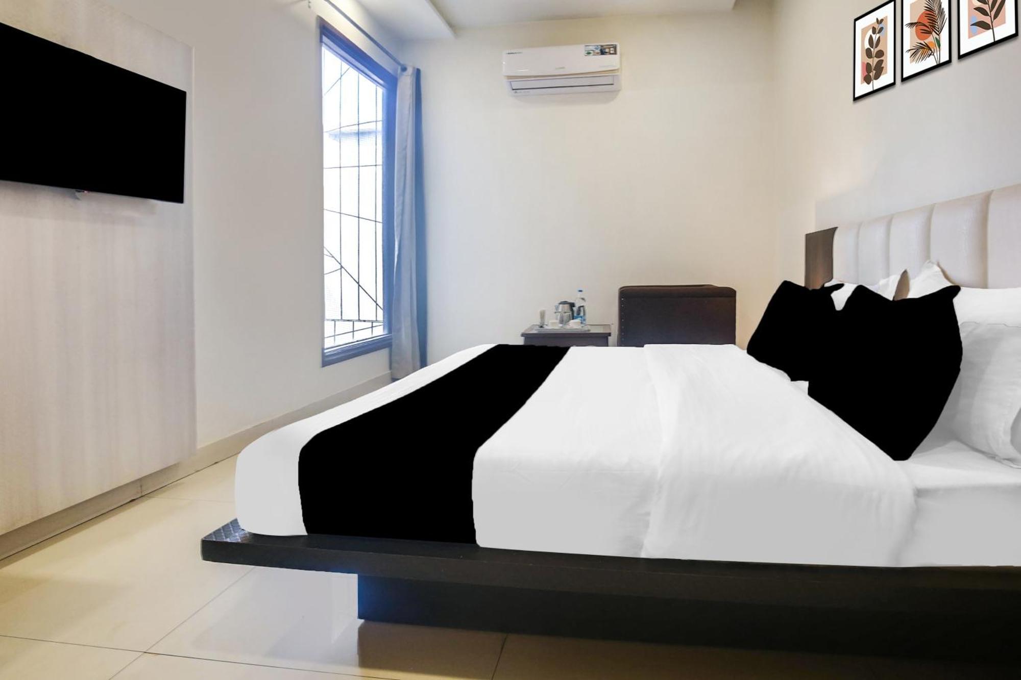 Hotel Super Collection O Amritsar Near Railway Station Exterior foto